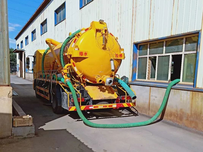 紫竹林厂区化粪池清理